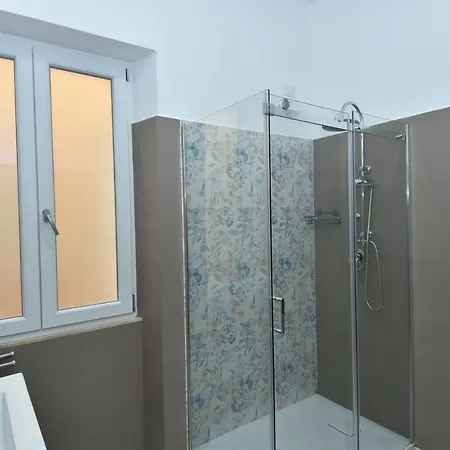 Pensionat Raf's House Olbia