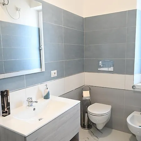 Raf's House Guest house Olbia